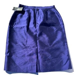 Dana Buchman - Skirt - 100% Silk - Purple - Women's Size 8